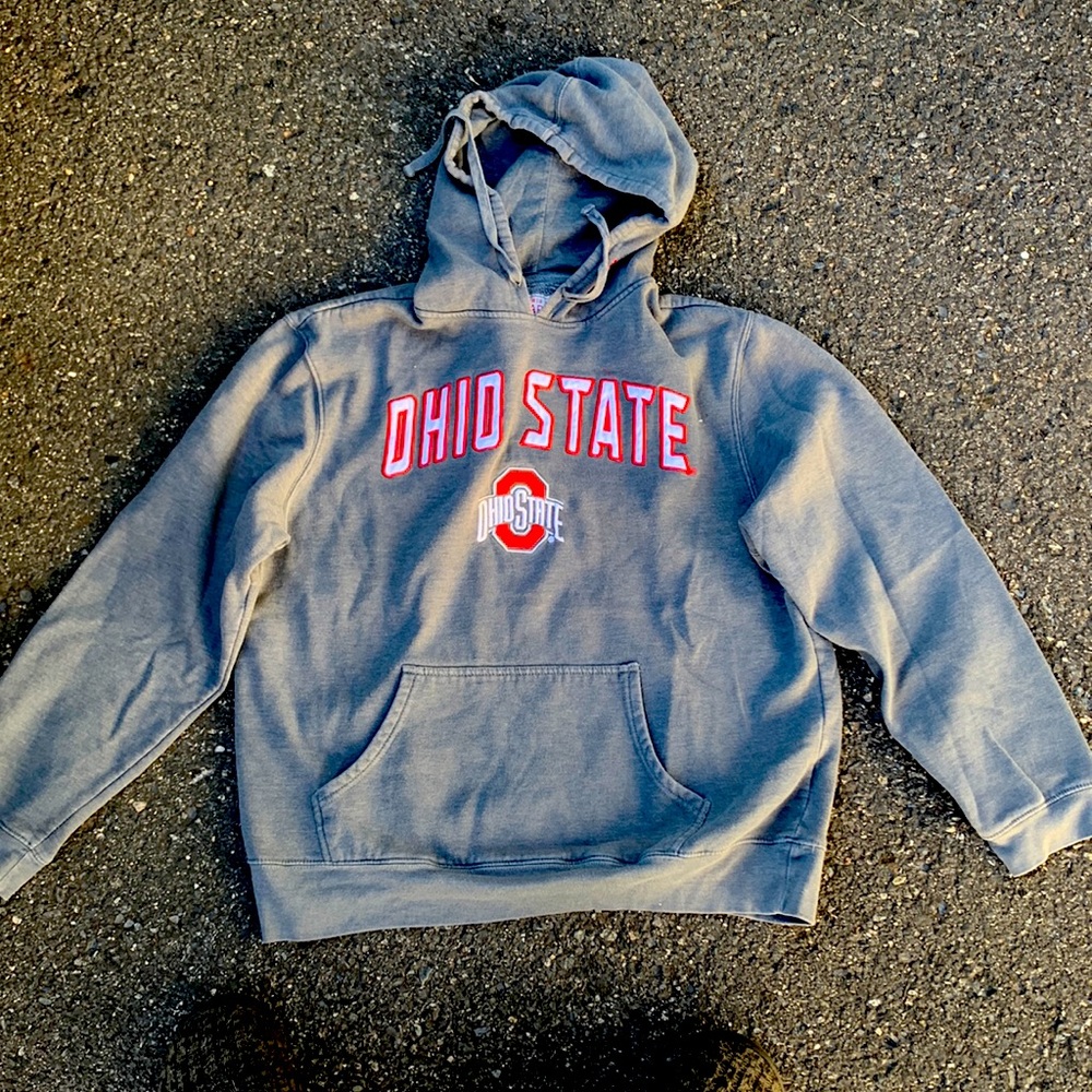 OHIO STATE BUCKEYES GREY SWEATSHIRT
